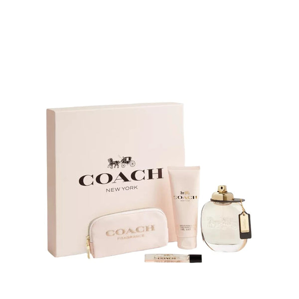Introducing the Coach New York Set - a sophisticated collection designed for the discerning luxury consumer. Impeccably crafted with premium materials, this exclusive set embodies elegance and refinement. Elevate your style with the timeless pieces of Coach New York Set.